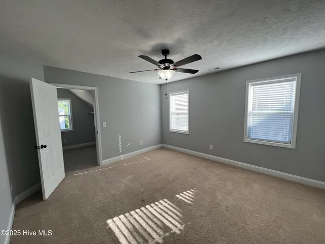 $2,200 | 127 Lightwater Drive, Aberdeen, NC 28315