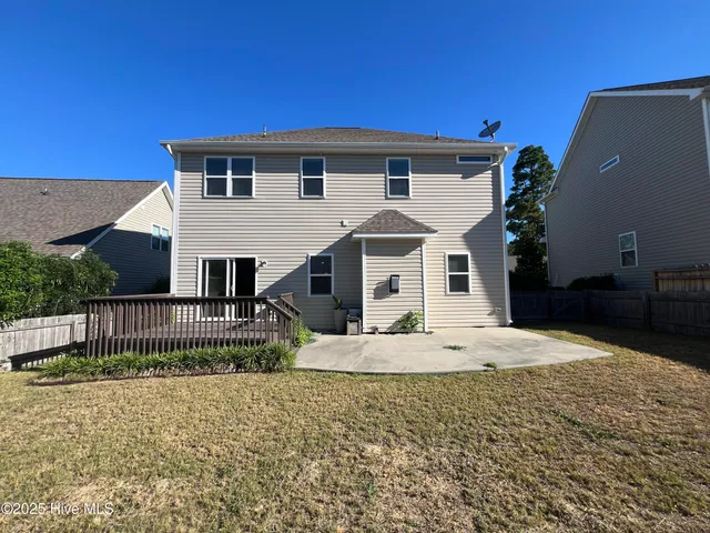 $2,200 | 127 Lightwater Drive, Aberdeen, NC 28315