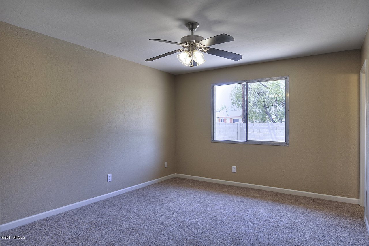 2514 South Terrace Road Tempe, AZ 85282 - Photo 12 of 25 Master_Bedroom