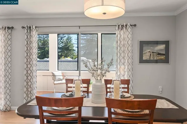 $459,999 | 2000-2000 Golden Rain Road, Unit 4, Walnut Creek, CA 94595