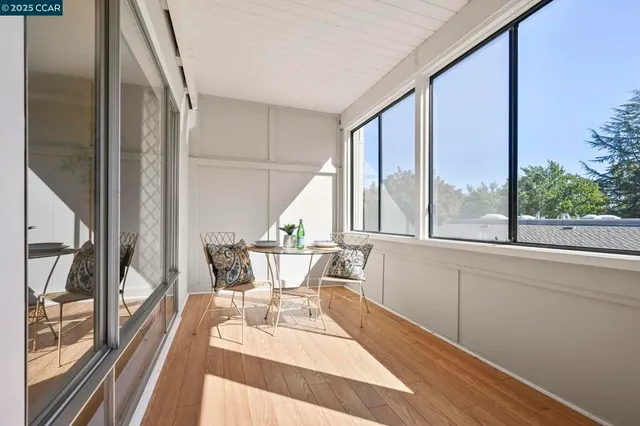 $459,999 | 2000-2000 Golden Rain Road, Unit 4, Walnut Creek, CA 94595