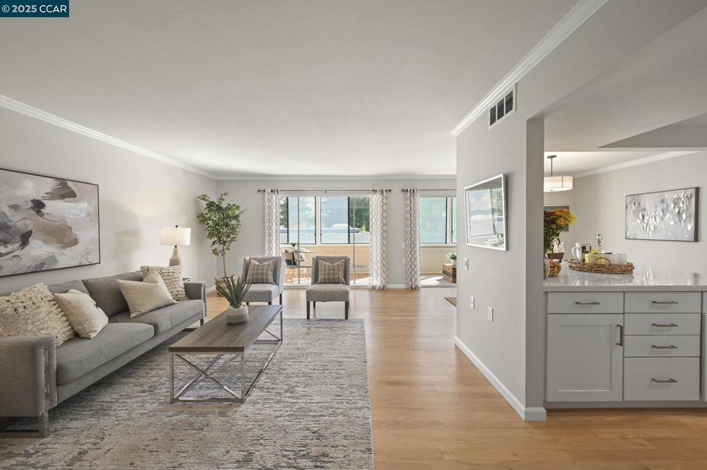 2000-2000 Golden Rain Road, Unit 4 Walnut Creek, CA 94595 - Photo 4 of 34