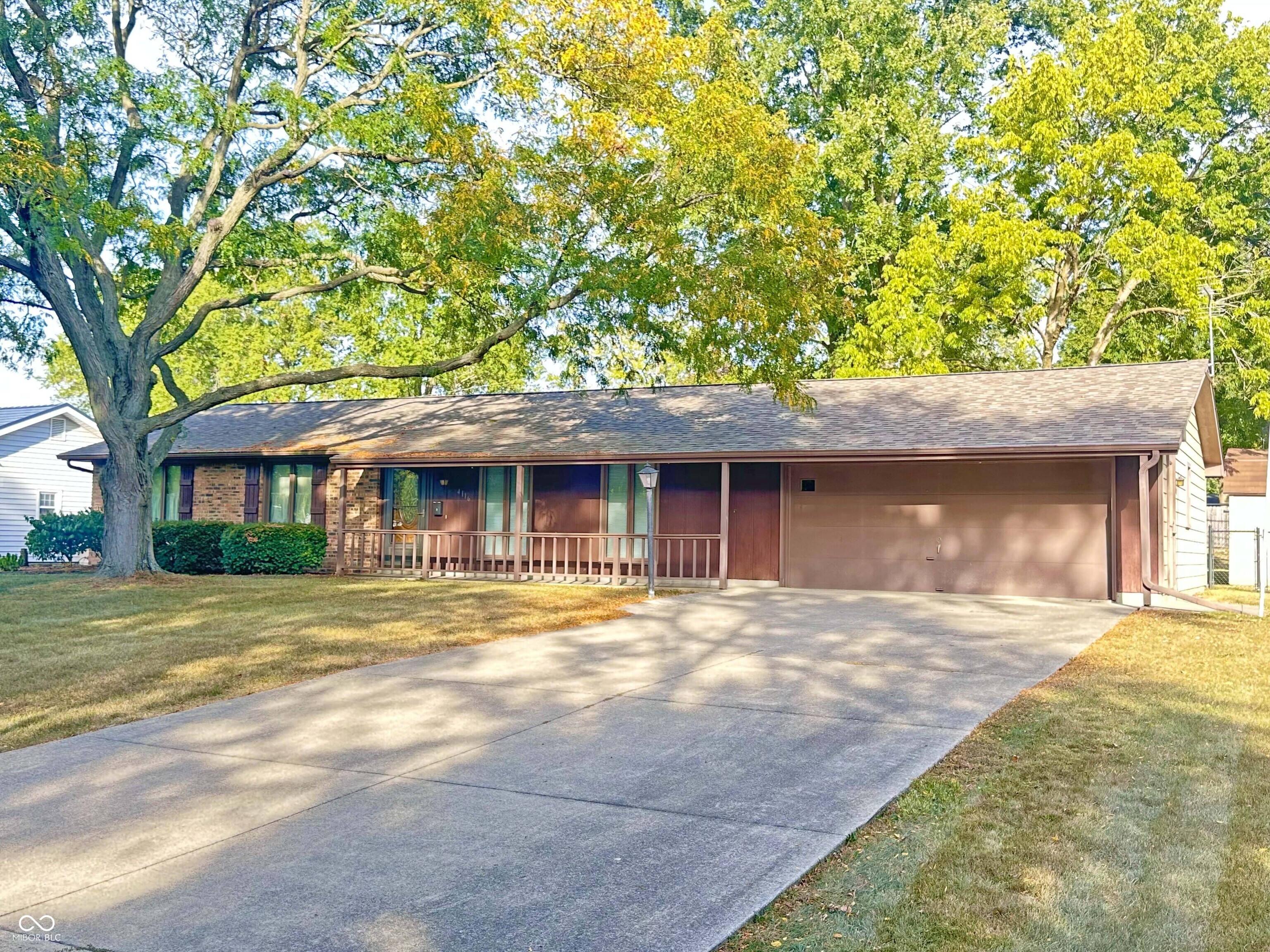 4116 Westlane Road Fort Wayne, IN 46815 - Photo 6 of 42 Gallery Image 6