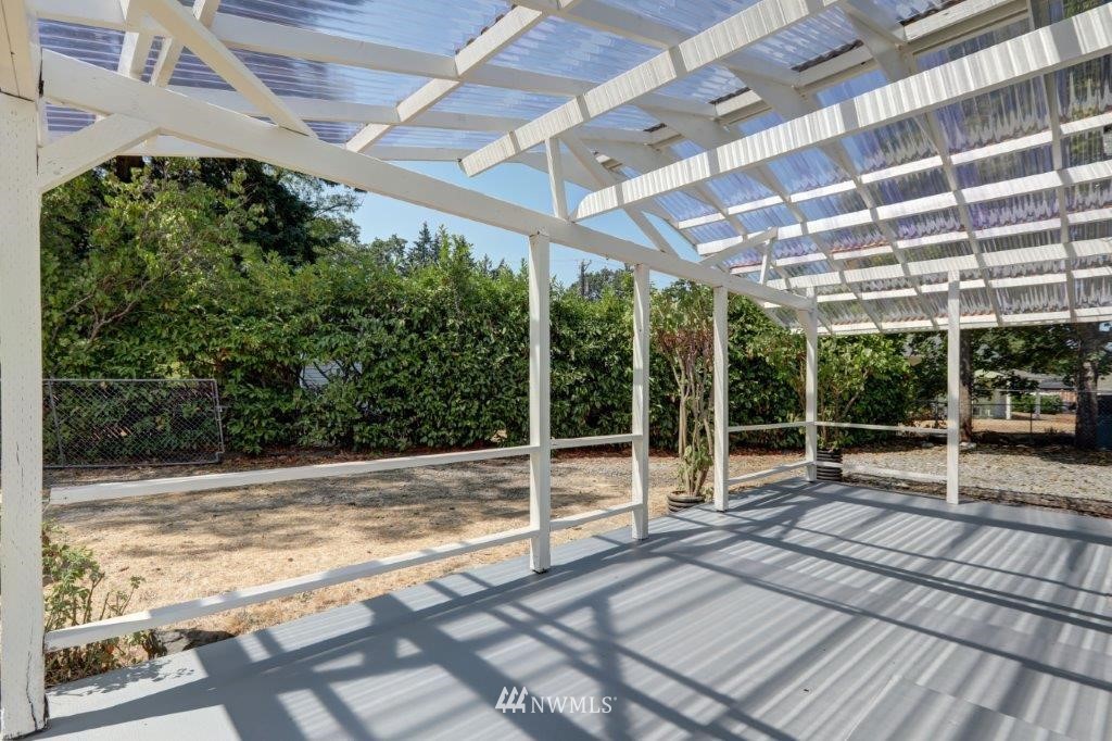 6153 Fairlawn Road Southwest Lakewood, WA 98499 - Photo 4 of 17 Gallery Image 4