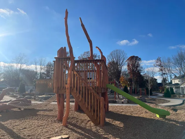 $240,000 | 301 Vista Green Court, Holland, MI 49423