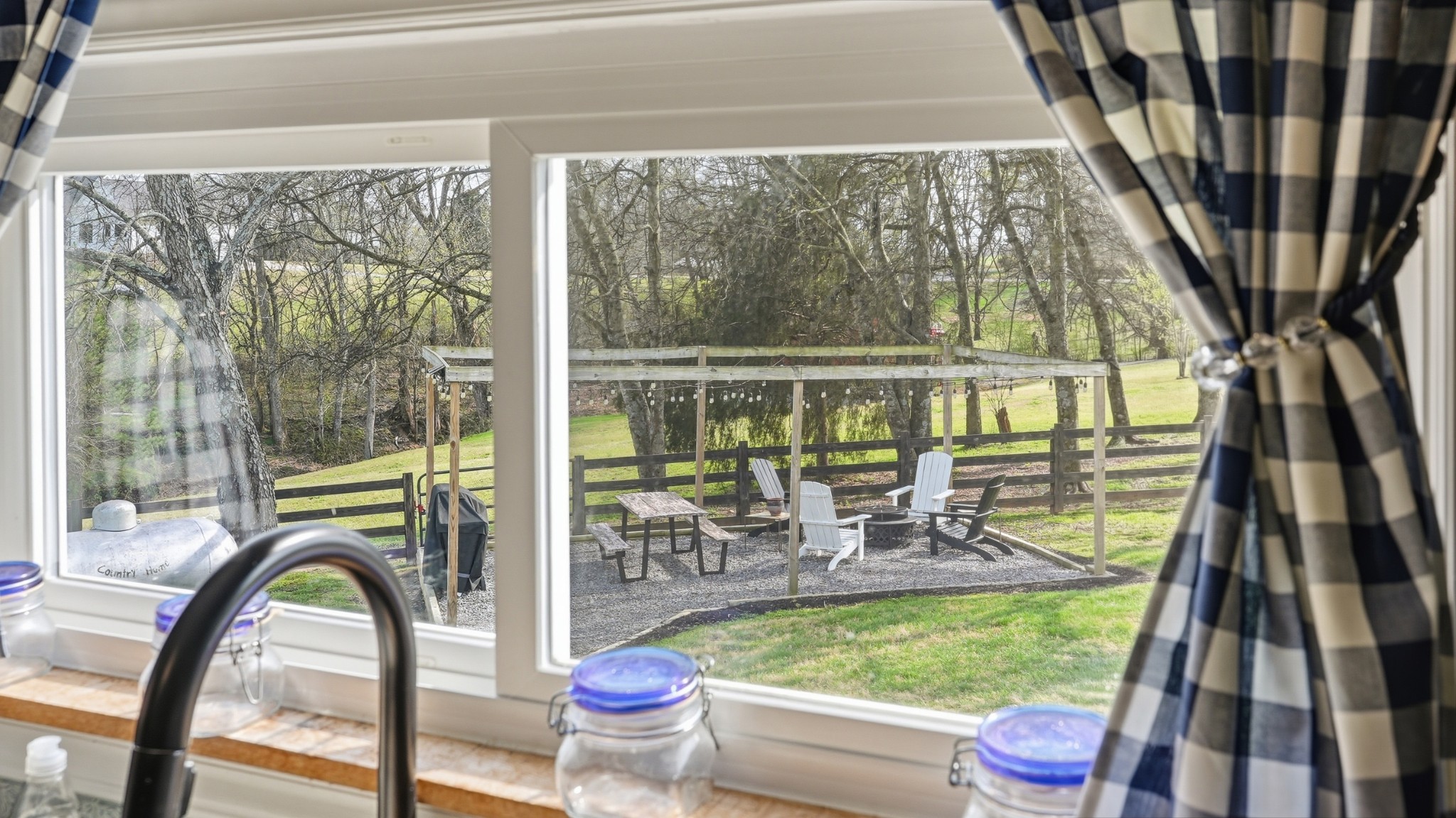 2820 Lockertsville Road Ashland City, TN 37015 - Photo 29 of 47 a room with outdoor seating and water view
