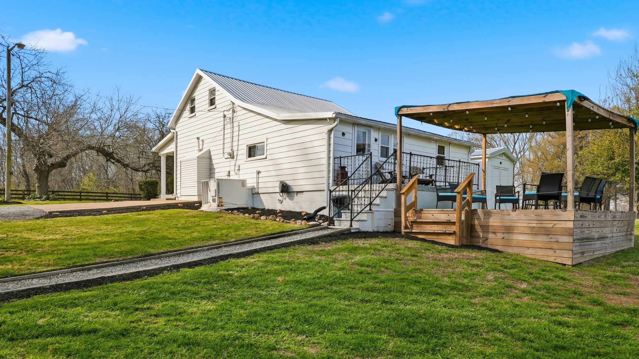 2820 Lockertsville Road Ashland City, TN 37015 - Photo 9 of 47 a view of a house with a yard