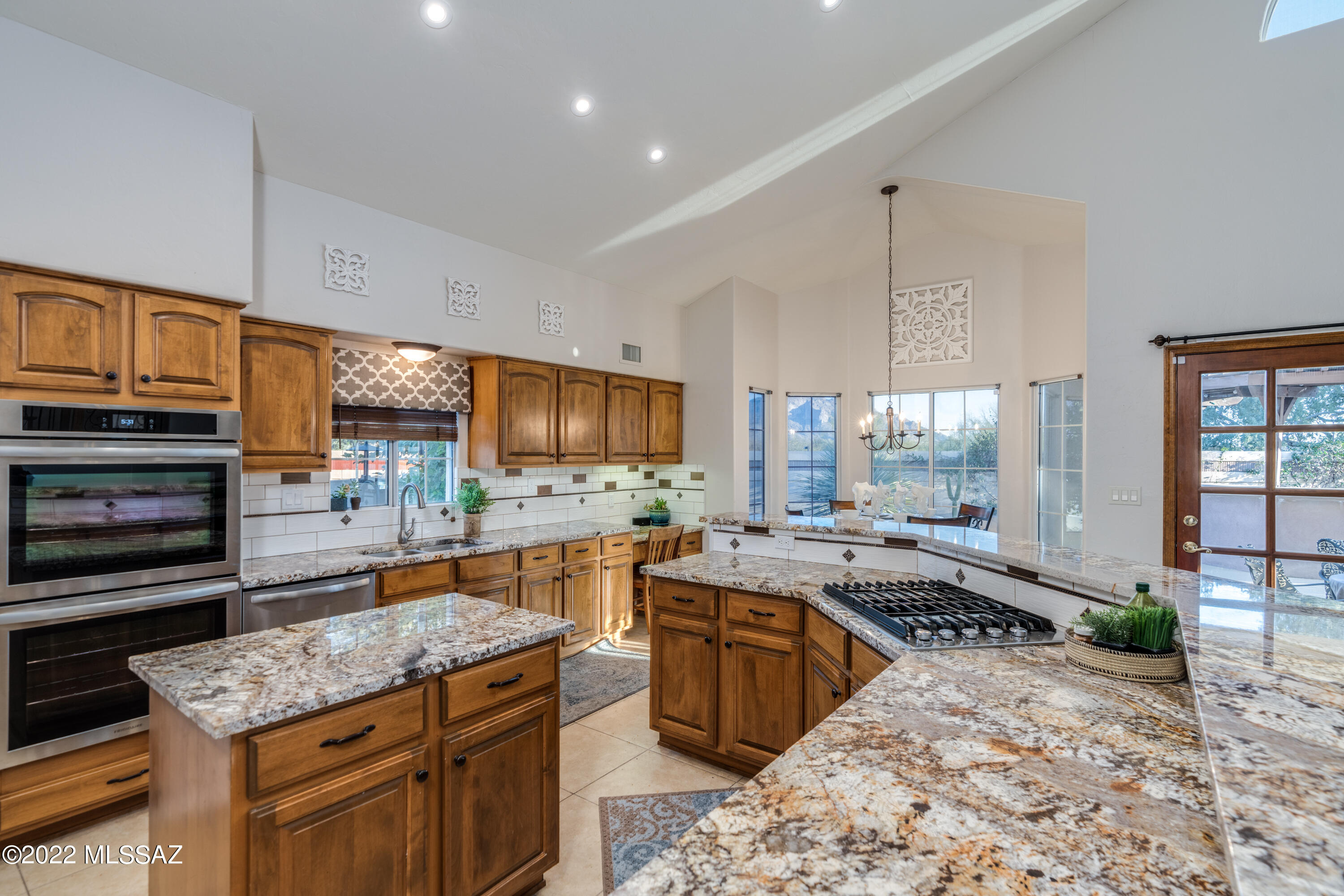 95 Blackstone Road Tucson, AZ 85755 - Photo 11 of 48