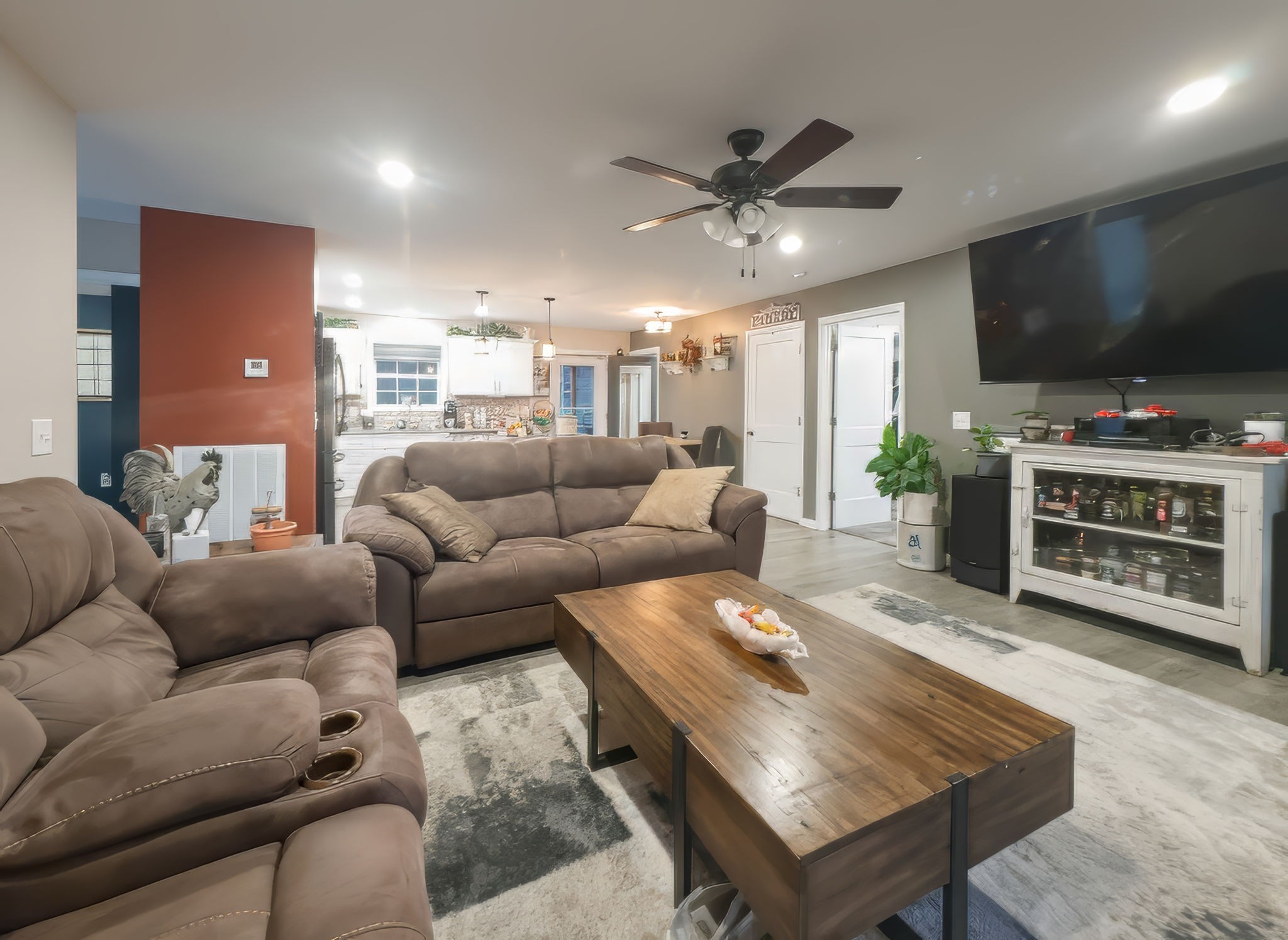 14 Lost Creek Road Carthage, TN 37030 - Photo 6 of 28 a living room with furniture and a flat screen tv