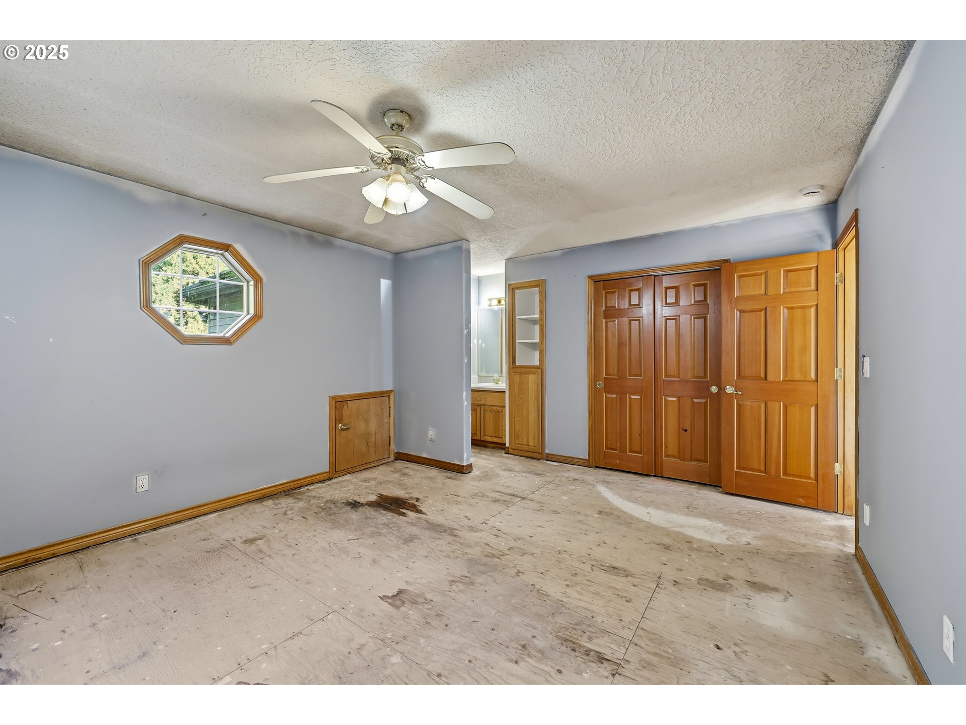 417 Southeast 13th Court Gresham, OR 97080 - Photo 33 of 35