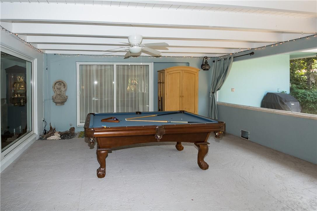 10 Minnetonka Road Sea Ranch Lakes, FL 33308 - Photo 20 of 36 Enjoy a game of pool?
