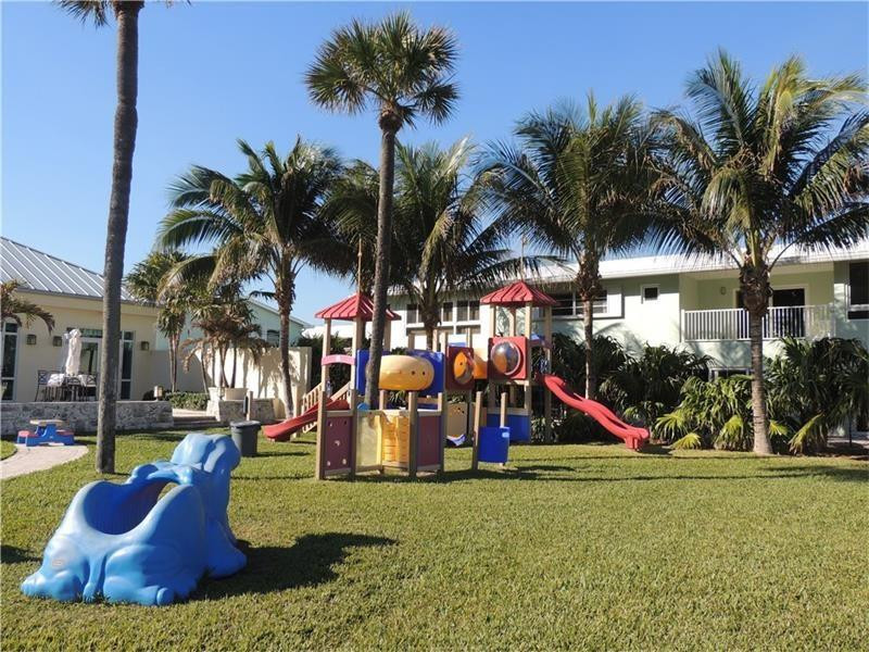 10 Minnetonka Road Sea Ranch Lakes, FL 33308 - Photo 32 of 36 Kids' playground area