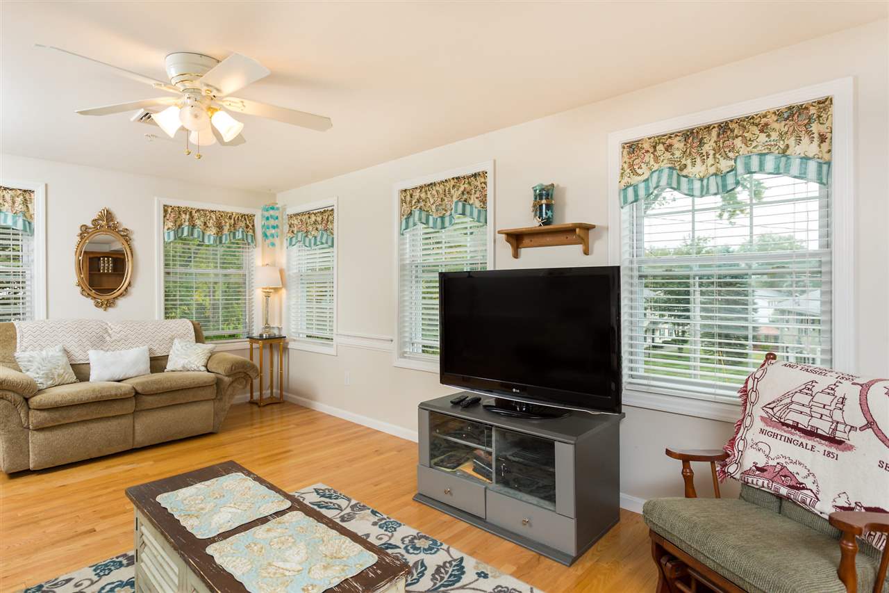 105 Winnacunnet Road, Unit 8 Hampton, NH 03842 - Photo 13 of 27