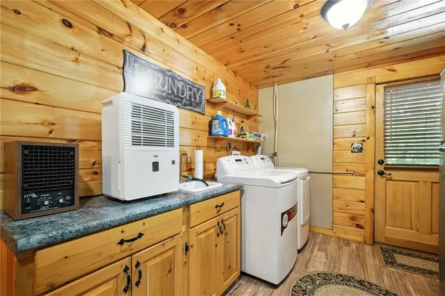 $600,000 | 59 Bear Track Trail, Morganton, GA 30560