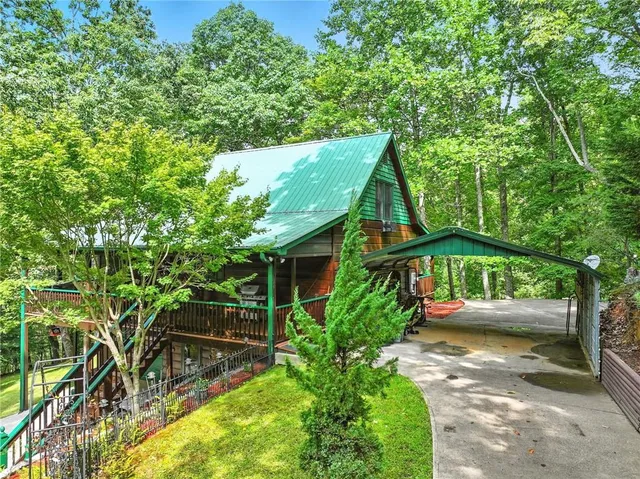 $600,000 | 59 Bear Track Trail, Morganton, GA 30560