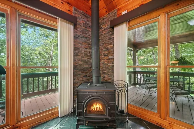 $600,000 | 59 Bear Track Trail, Morganton, GA 30560