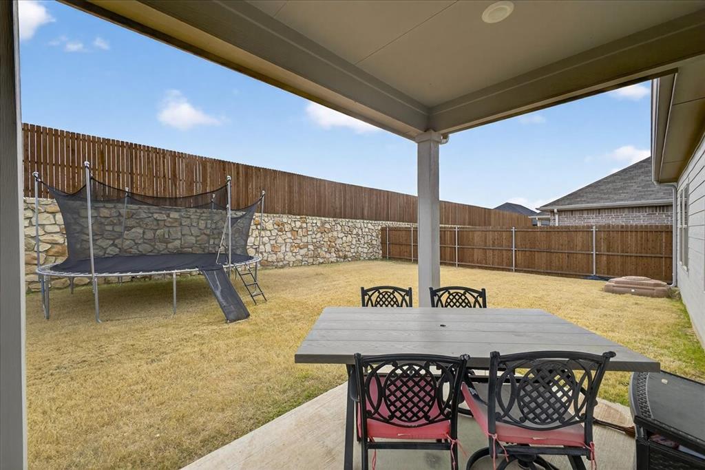 6717 Iron Oak Road Crowley, TX 76036 - Photo 24 of 28