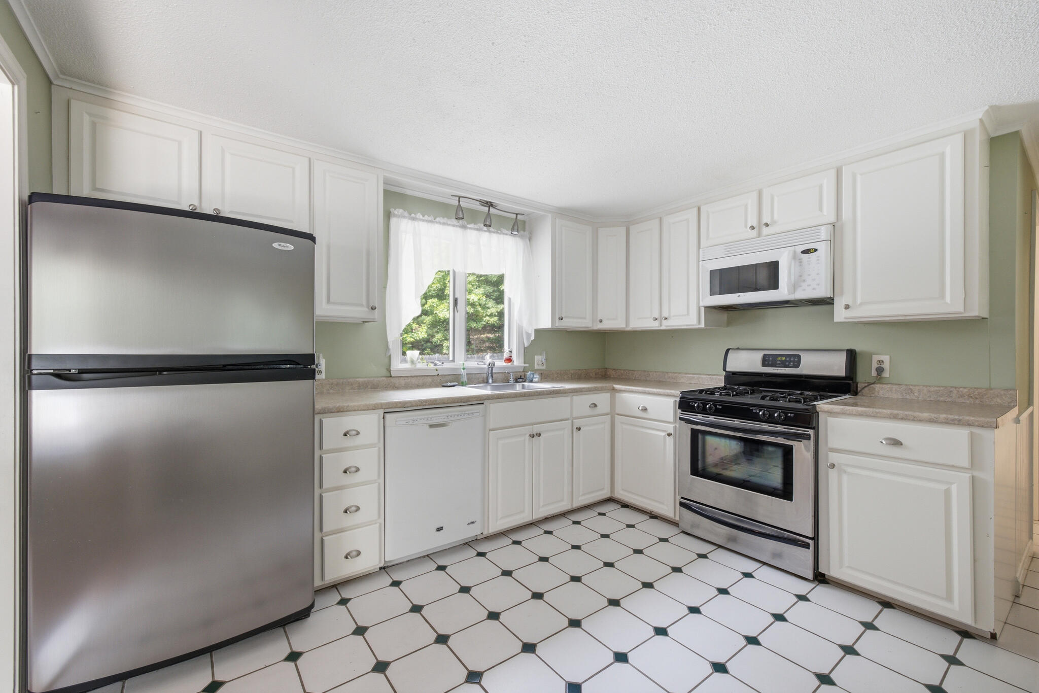 660 Goodwins Mills Road Dayton, ME 04005 - Photo 14 of 55 3G0A9459