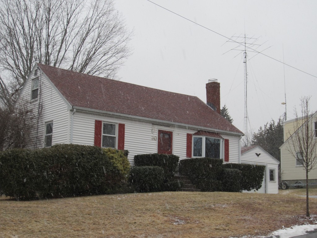 30 MacArthur Road Beverly, MA 01915 - Photo 1 of 12 Gallery Image 1