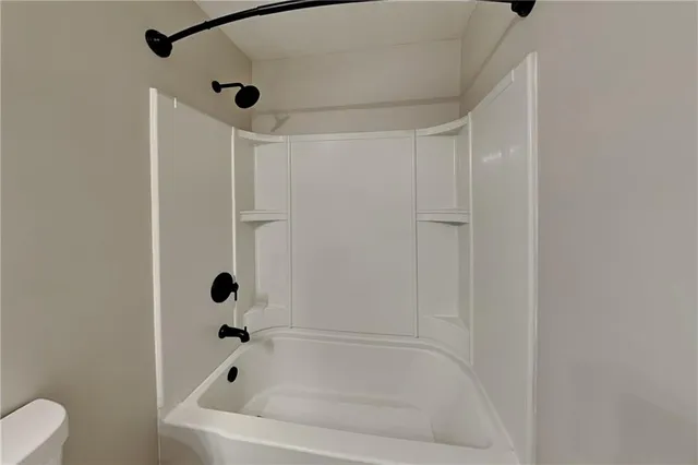 $2,275 | 4826 Clarkstone Drive, Flowery Branch, GA 30542