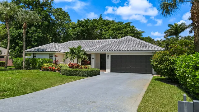 $999,999 | 1948 Southwest 36th Avenue, Delray Beach, FL 33445
