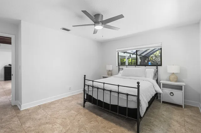 $999,999 | 1948 Southwest 36th Avenue, Delray Beach, FL 33445