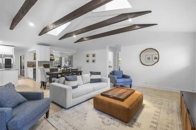 $999,999 | 1948 Southwest 36th Avenue, Delray Beach, FL 33445