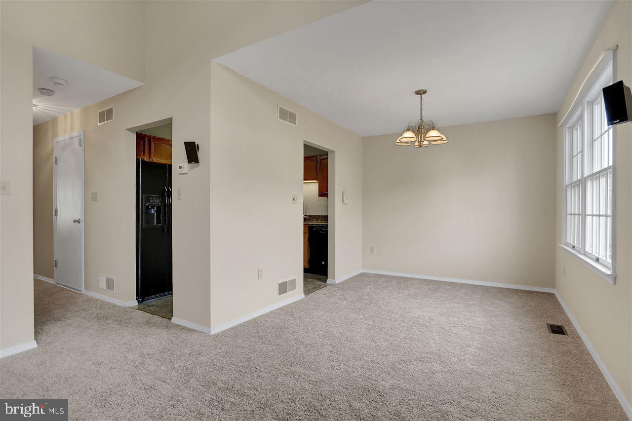 1958 Deer Path Road Harrisburg, PA 17110 - Photo 5 of 25 Gallery Image 5