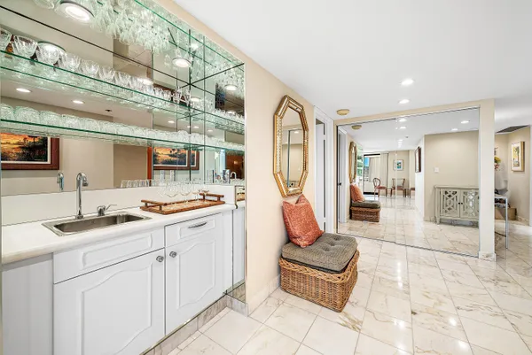 $1,350,000 | 3450 South Ocean Boulevard, Unit 803, Highland Beach, FL 33487