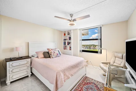 $1,350,000 | 3450 South Ocean Boulevard, Unit 803, Highland Beach, FL 33487