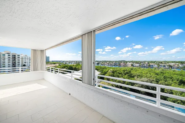 $1,350,000 | 3450 South Ocean Boulevard, Unit 803, Highland Beach, FL 33487