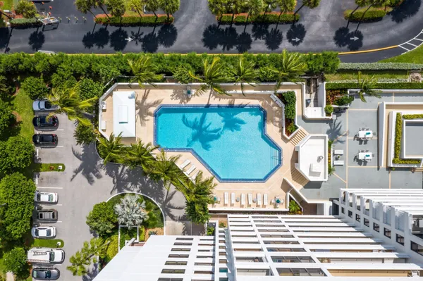 $1,350,000 | 3450 South Ocean Boulevard, Unit 803, Highland Beach, FL 33487