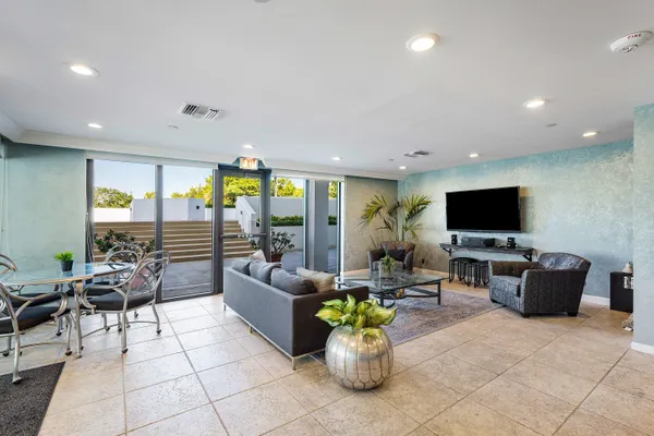 $1,350,000 | 3450 South Ocean Boulevard, Unit 803, Highland Beach, FL 33487