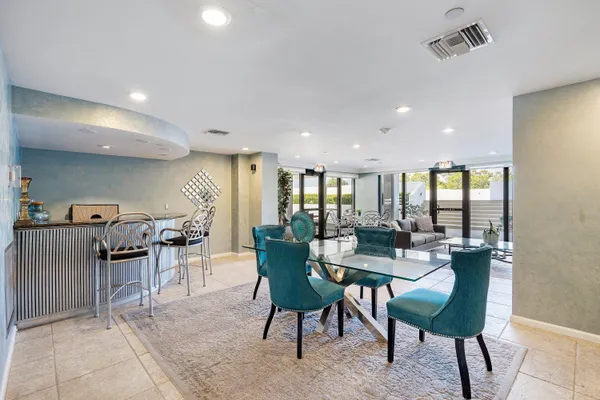 $1,350,000 | 3450 South Ocean Boulevard, Unit 803, Highland Beach, FL 33487