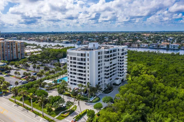 $1,350,000 | 3450 South Ocean Boulevard, Unit 803, Highland Beach, FL 33487