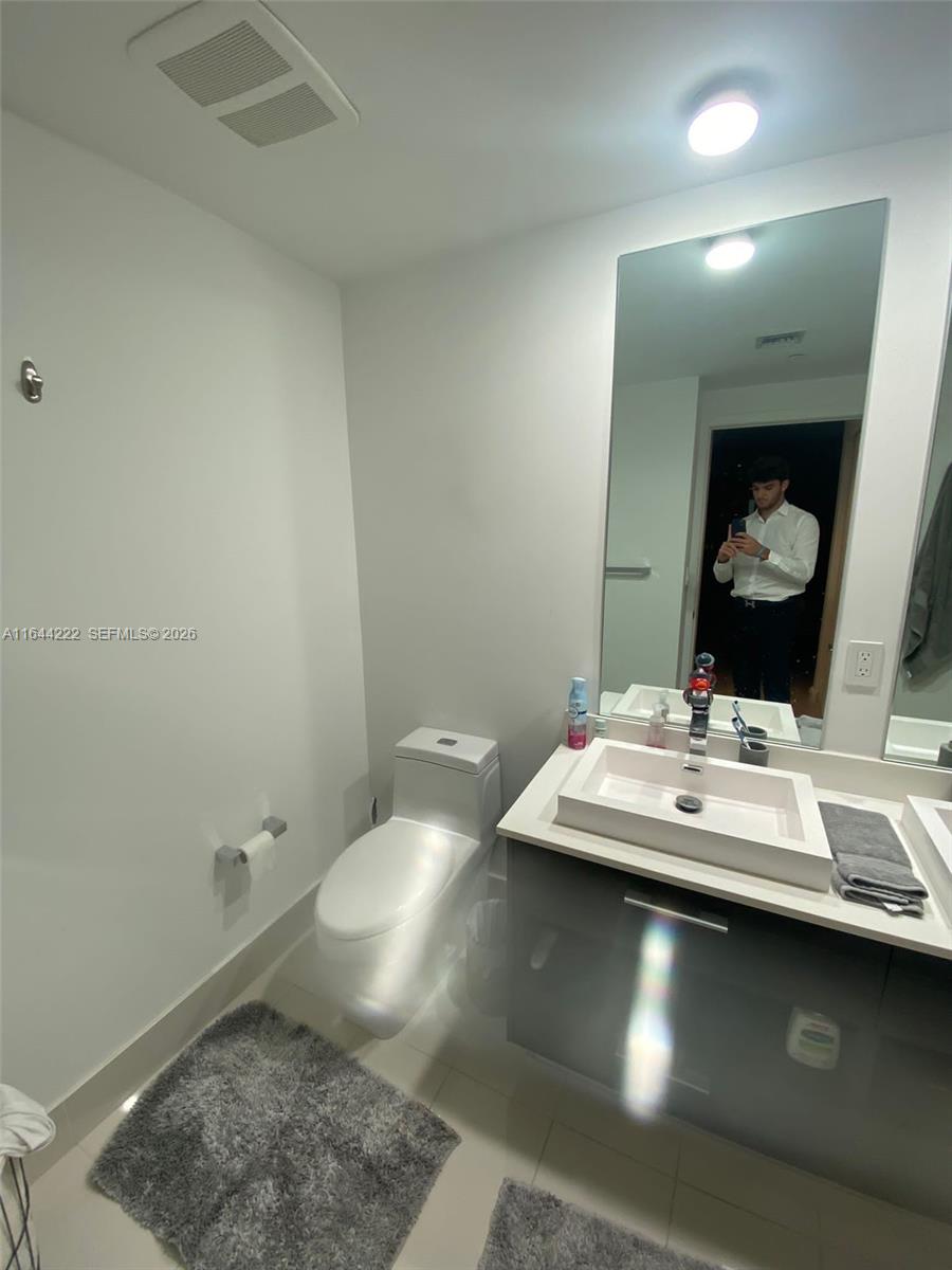 45 Southwest 9th Street, Unit 1005 Miami, FL 33130 - Photo 21 of 47