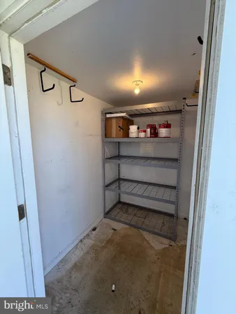 $1,800 | 5866 Orchard Hill Court, Unit 5866, Clifton, VA 20124