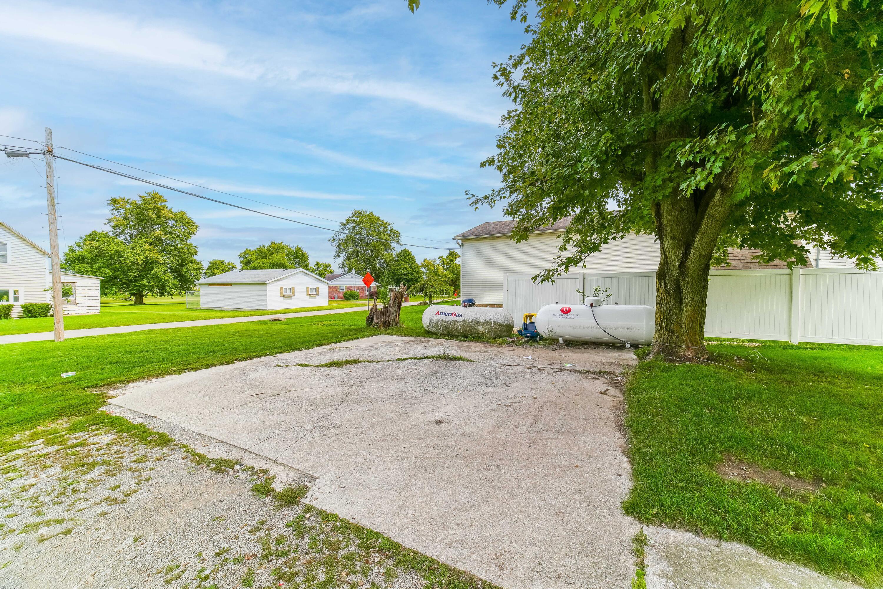 21584 Main Street Raymond, OH 43067 - Photo 34 of 40 Driveway off of ally