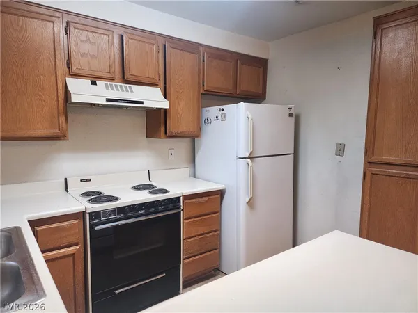 $110,000 | 2171 Bay Club Drive, Unit 102, Laughlin, NV 89029