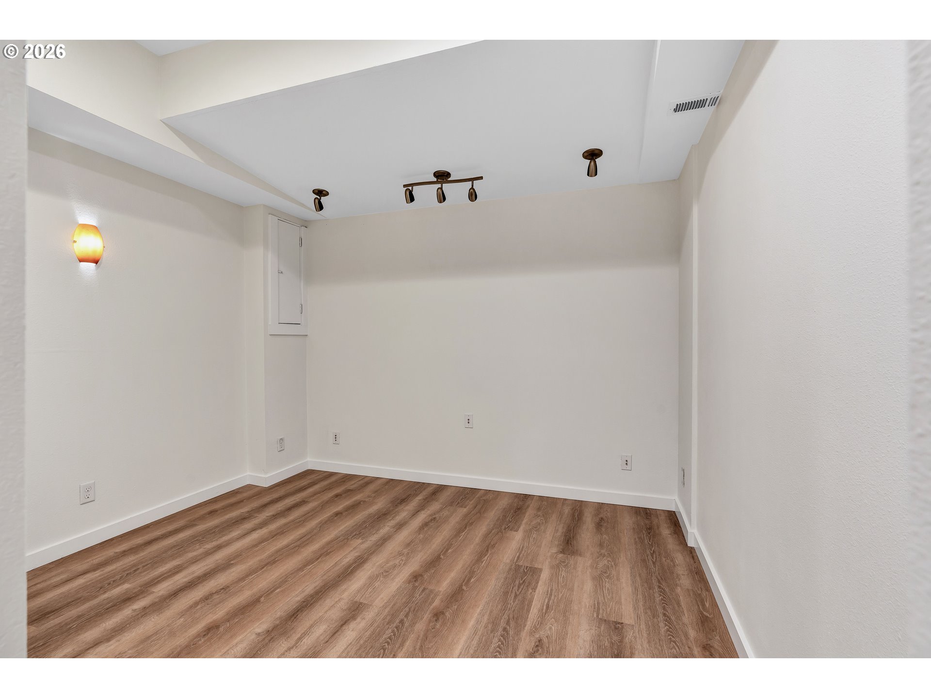 241 Southwest 105th Terrace Portland, OR 97225 - Photo 37 of 48