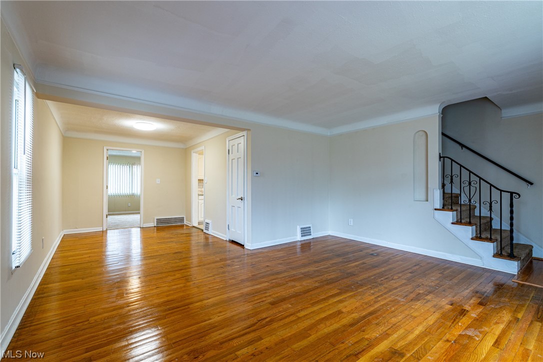 3989 Strandhill Road Cleveland, OH 44128 - Photo 6 of 13 Gallery Image 6