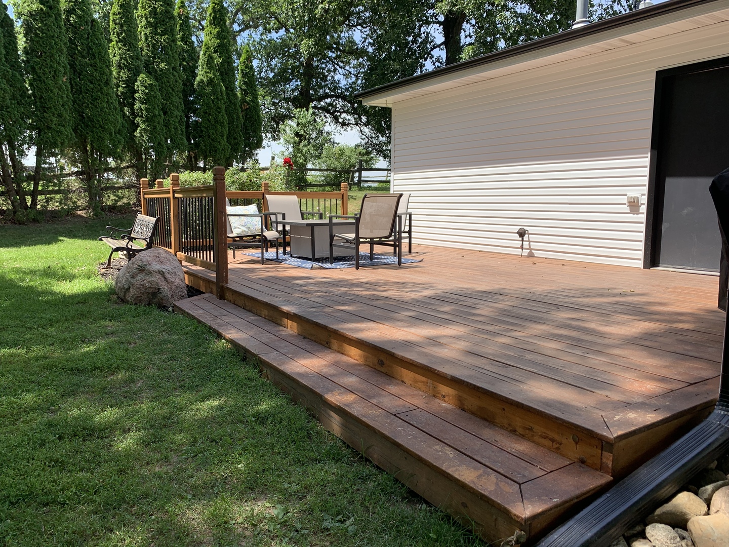 29060 Moose Range Road Sycamore, IL 60178 - Photo 23 of 28 a view of a backyard with sitting area