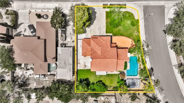 $699,900 | 39884 Golfers Drive, Palmdale, CA 93551