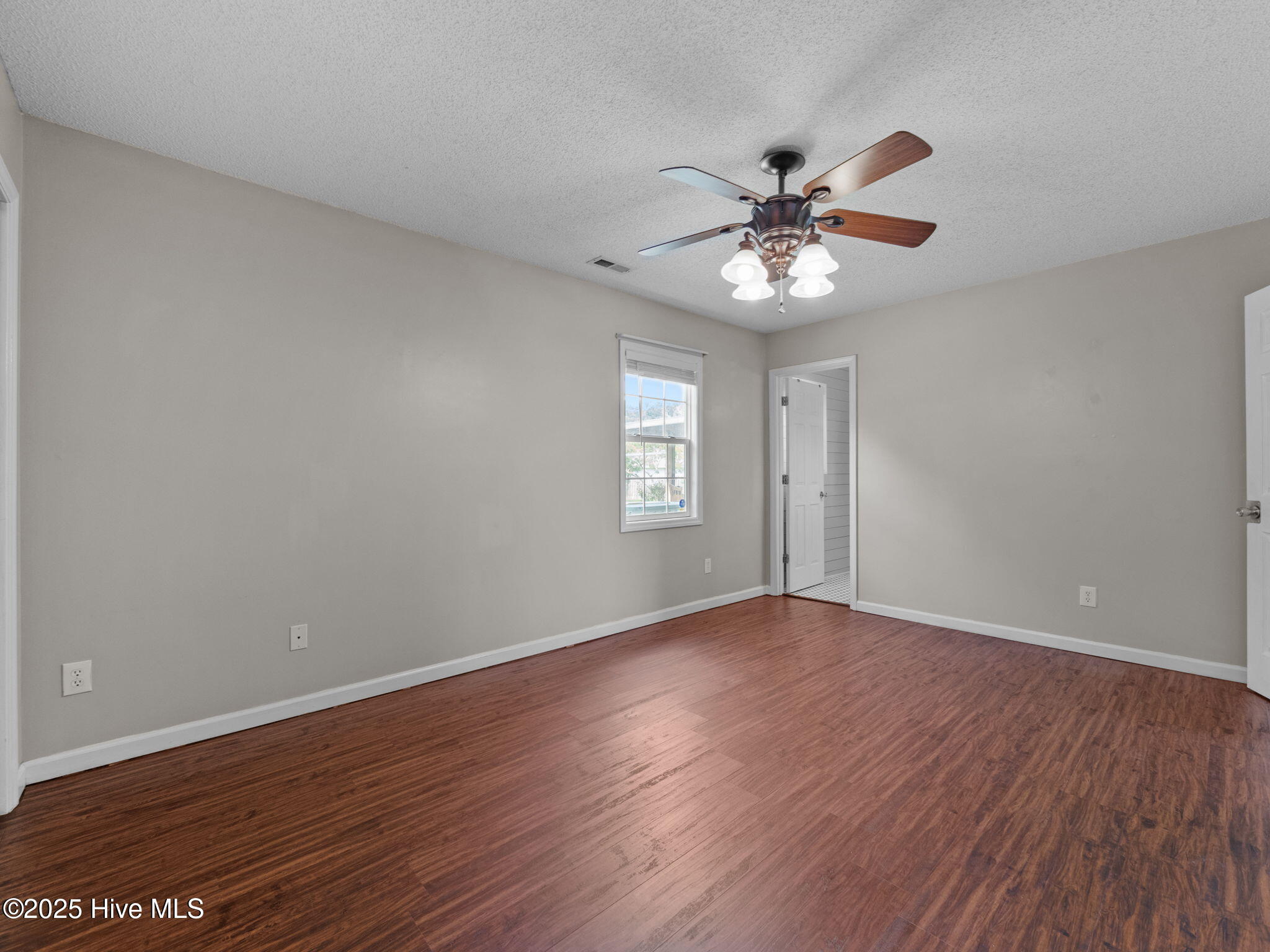 302 Foxridge Lane Hubert, NC 28539 - Photo 19 of 38 20-web-or-mls-P8255539