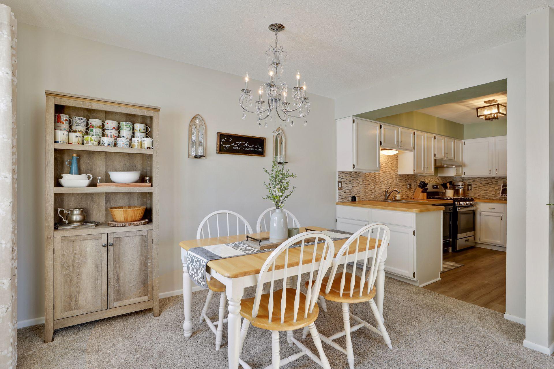 4658 Ridge Cliff Drive Eagan, MN 55122 - Photo 11 of 36 Gallery Image 11