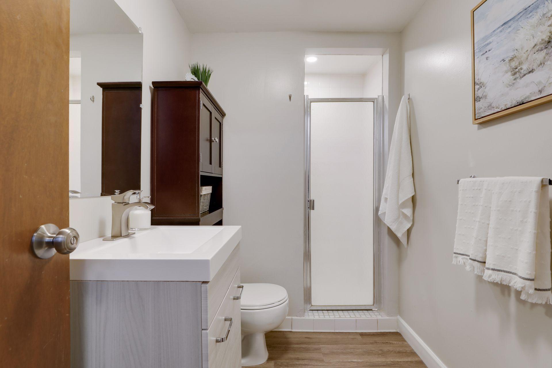 4658 Ridge Cliff Drive Eagan, MN 55122 - Photo 27 of 36 Gallery Image 27