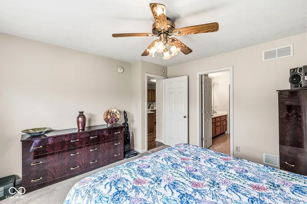 $239,900 | 1274 Arlington Drive, Greenfield, IN 46140