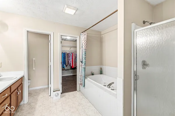 $239,900 | 1274 Arlington Drive, Greenfield, IN 46140