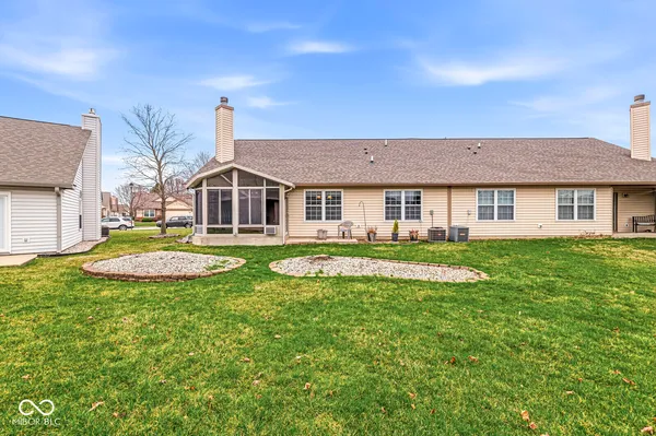 $239,900 | 1274 Arlington Drive, Greenfield, IN 46140