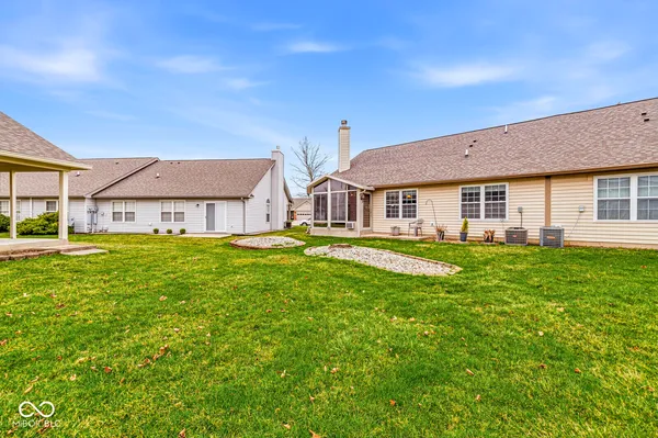 $239,900 | 1274 Arlington Drive, Greenfield, IN 46140